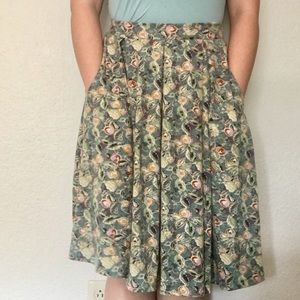 Lularoe Madison skirt with pockets